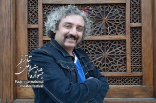 گفت و گو با کارگردان یزدی در آستانه برگزاری افتتاحیه جشنواره تئاتر فجر

برگزاری جشنواره در یزد یک فرصت طلائی برای معرفی هنر این استان است