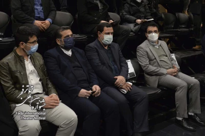 وزیر فرهنگ و ارشاد به جشنواره تئاتر فجر آمد