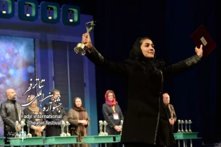 مروری بر بازیگران برگزیده ادوار بزرگ‌ترین جشنواره تئاتر ایران

ستاره های صحنه در آوردگاه فجر