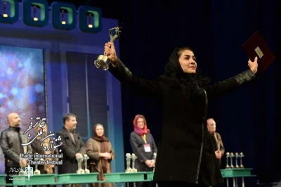 مروری بر بازیگران برگزیده ادوار بزرگ‌ترین جشنواره تئاتر ایران

ستاره های صحنه در آوردگاه فجر