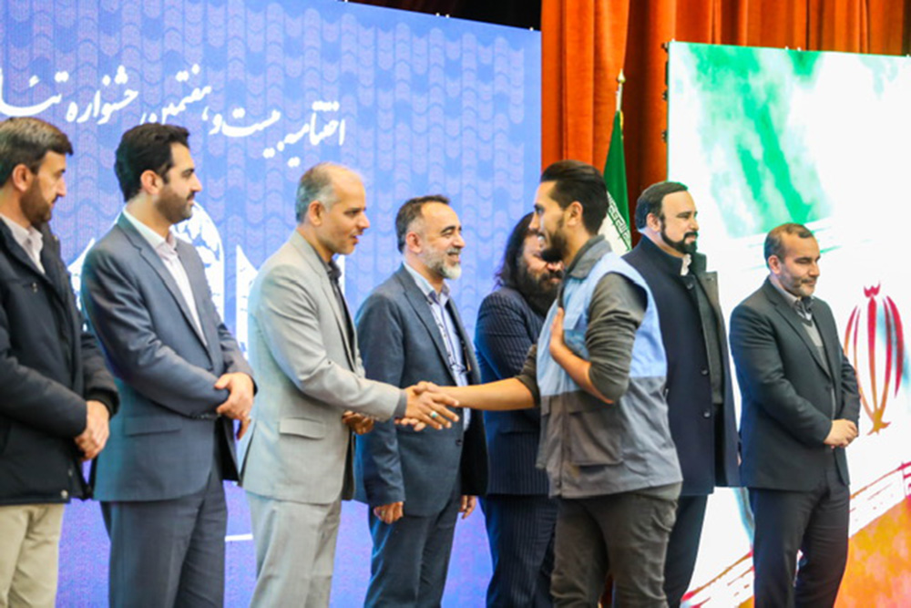  برگزیدگان بیست و هفتمین جشنواره تئاترفجر منطقه‌ یک( کرمانشاه) معرفی شدند 6