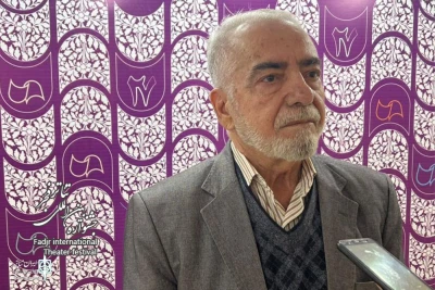 هنرمند پیشکسوت تئاتر ساری مطرح کرد

هوشنگ رضایی: جشنواره تئاتر فجر منطقه‌ای فرصت مغتنم میزبانی از مفاخر تئاتر است
