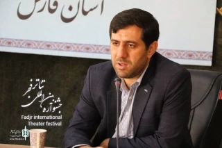 مدیرکل فرهنگ و ارشاد اسلامی استان فارس عنوان کرد

قانعی: جشنواره‌ تئاتر فجر مناطق عاملِ تداوم فعالیت‌های هنری و رشد هنرهای نمایشی است