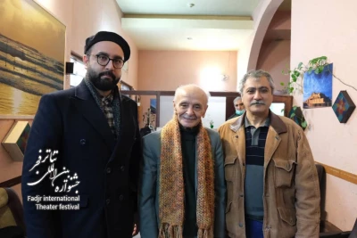 با آغاز بخش رادیو تاتر

داوران بخش رادیو تاتر جشنواره معرفی شدند .