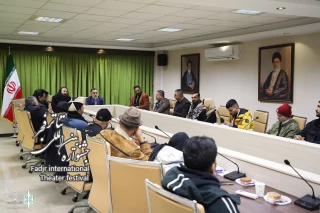 در دیدار کاظم نظری و کوروش زارعی با هنرمندان عراقی حاضر در جشنواره تئاتر فجر مطرح شد

برگزاری جشنواره‌های تئاتر در شهرهای عرب‌زبان ایران