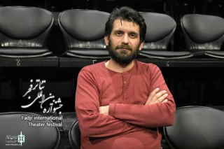 علی زیستی، کارگردان نمایش خیابانی «سردار بی‌سر» مطرح کرد:

تئاتر فجر، محتوا و فرمی جدیدی را به تئاتر کشور معرفی می‌کند