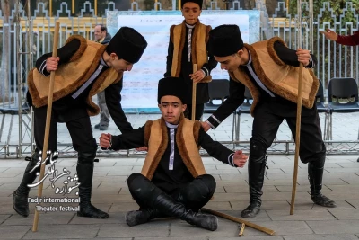 مام