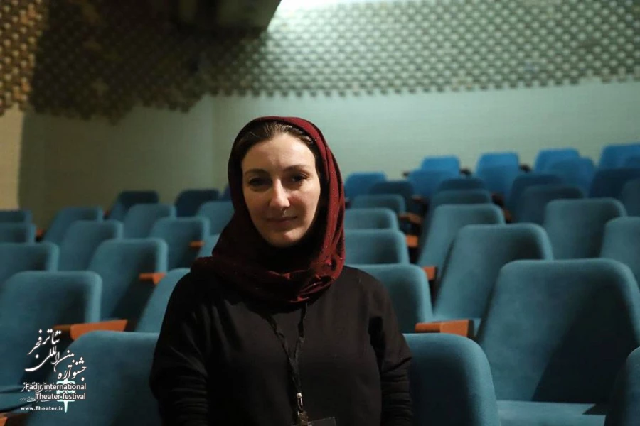 آرایر ناجاکیان: تئاتر ایران زبانِ اکنونِ تئاتر را می‌شناسد 2