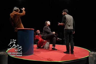 فنجان درطوفان چای