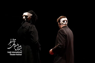 فنجان درطوفان چای