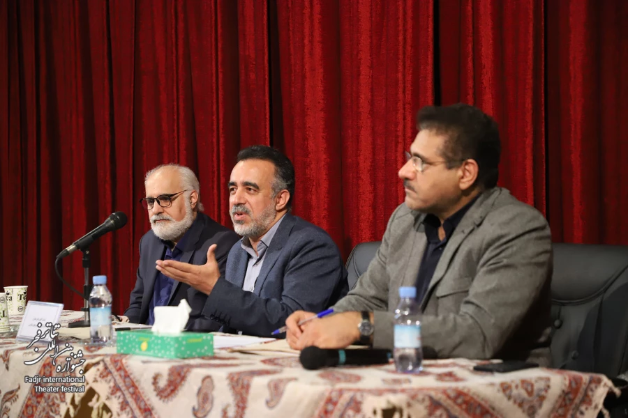 نشست کاظم نظری، مدیرکل هنرهای نمایشی با مدیران‌ کل فرهنگ و ارشاد اسلامی استان‌ها