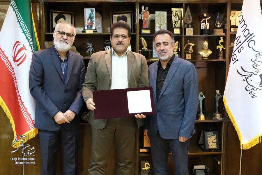 مدیر بخش امور استان های چهل و دومین جشنواره بین المللی تئاتر فجر منصوب شد 3