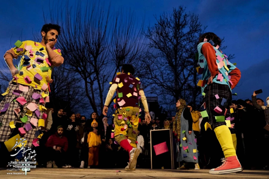 Amir Amini: "Three and a Half Clowns" deals with Environmental Problems