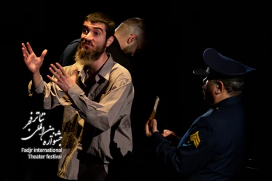 نام تمام مصلوبان عیسی است-کارگردان:وحید نفر-عکس:حسین نقی زاده-مکان:تالار مولوی-سالن اصلی-زمان:سوم بهمن1403‎
