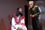اینک انسان کارگردان:حمیدرضا نعیمی-عکس:میلاد میرزا علی-مکان:تئاترشهر-سالن چهارسو-زمان:سوم بهمن ۱۴۰۳‎