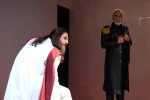 اینک انسان کارگردان:حمیدرضا نعیمی-عکس:میلاد میرزا علی-مکان:تئاترشهر-سالن چهارسو-زمان:سوم بهمن ۱۴۰۳‎