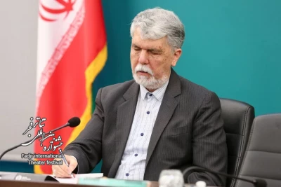 Minister of Culutre: Fadjr  Theater festival can promote unity