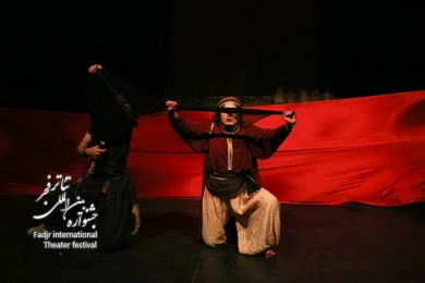 دغاگر-کارگردانساحل صالحی-عکسنیلوفر جوانشیر-مکانتالار مولوی-سالن اصلی-زمان-4بهمن1403‎