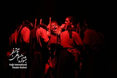 دغاگر-کارگردانساحل صالحی-عکسنیلوفر جوانشیر-مکانتالار مولوی-سالن اصلی-زمان-4بهمن1403‎