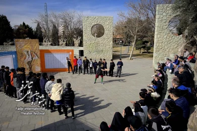 پلاستیک-کارگردان:بهنام کاوه-عکس:رضا معطریان-مکان:فرهنگسرای رازی-زمان:5بهمن1403‎