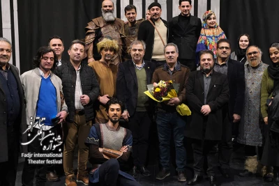 چهل و سومین جشنواره بین المللی تئاتر فجر؛

سرپرست اداره کل هنرهای نمایشی با هنرمندان اردبیلی دیدار کرد