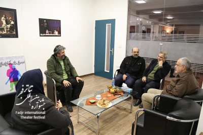 حضور احمد مسجدجامعی در مراسم تقدیر از گروه تئاتر آرداقیون از ارمنستان