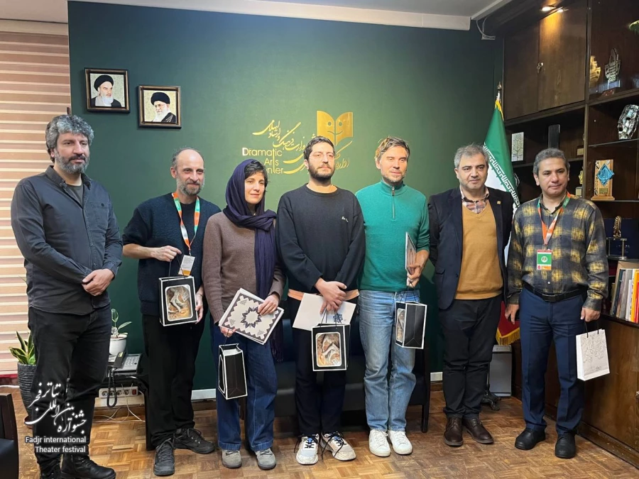 تقدیر سرپرست اداره هنرهای نمایشی از تئاتر مشترک کشور ترکیه و پرتغال 2