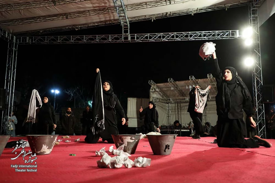 نمایش تار و پود