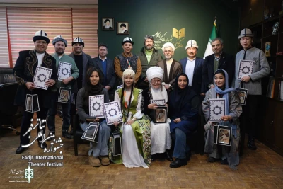 Atabak Naderi  meets with the Kyrgyz theater troupe