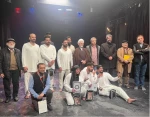تقدیر از گروه نمایشی عراقی