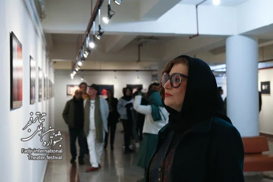 افتتاحیه نمایشگاه عکس و پوستر جشنواره تئاتر فجر