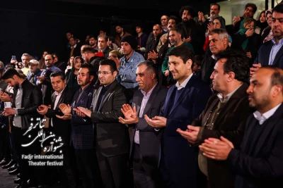 حضور ستار هاشمی وزیر ارتباطات و فناوری اطلاعات در جشنواره تئاتر فجر