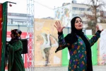 قالی-کارگردان آرزو علیپور-عکس فاطمه عموزاد-مکان محوطه بیرونی تئاتر شهر-زمان هشتم بهمن1403‎