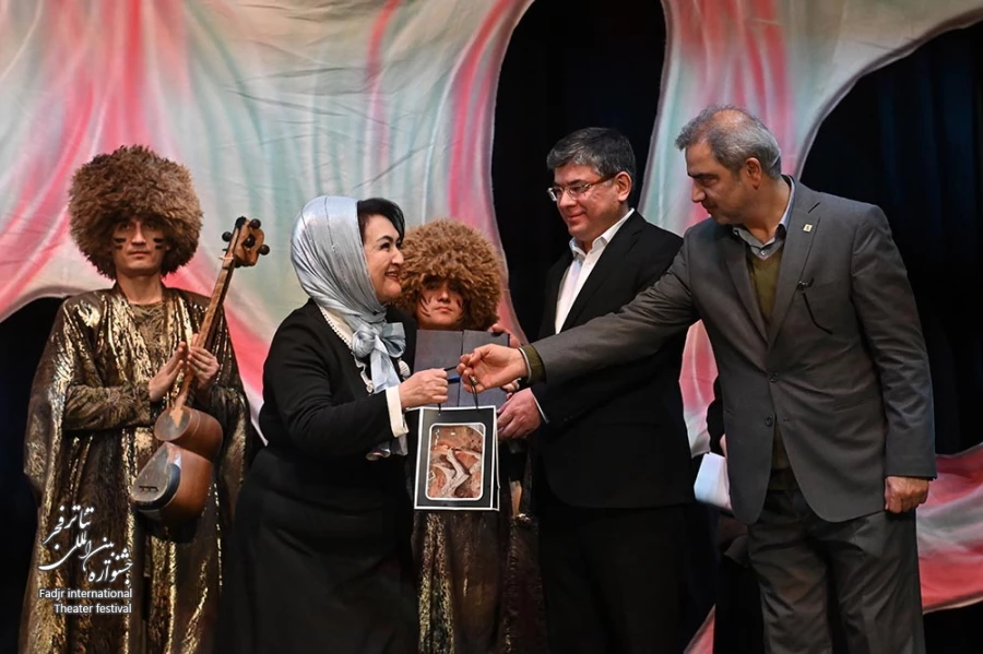 تقدیر از هنرمندان ازبکستان