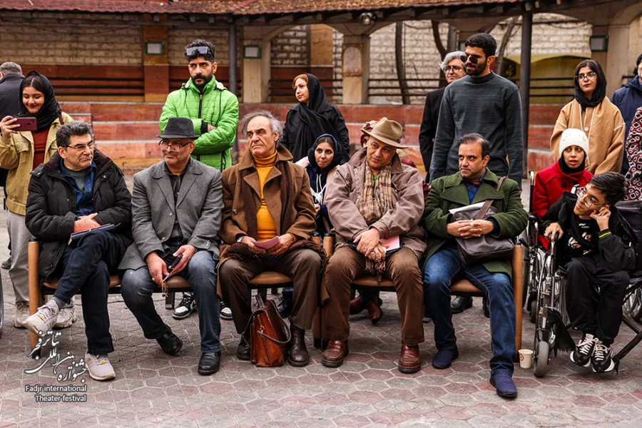 نمایش خانه خیابان گلشن