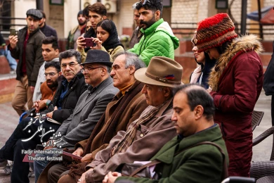 نمایش خانه خیابان گلشن