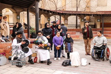 نمایش خانه خیابان گلشن