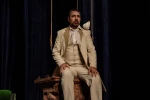 نمایش یک ساعت خاطره