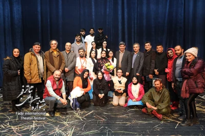 سید ضیا هاشمی معاون فرهنگی و اجتماعی معاون اول رئیس جمهور با حضور در تماشاخانه سنگلج به تماشای نمایش ناخدا لیدی نشست