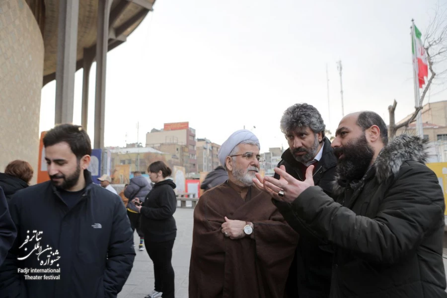 بازدید میدانی خیرالله تقیانی‌پور، دبیر چهل و سومین جشنواره بین المللی تئاتر فجر از بخش‌های مختلف جشنواره