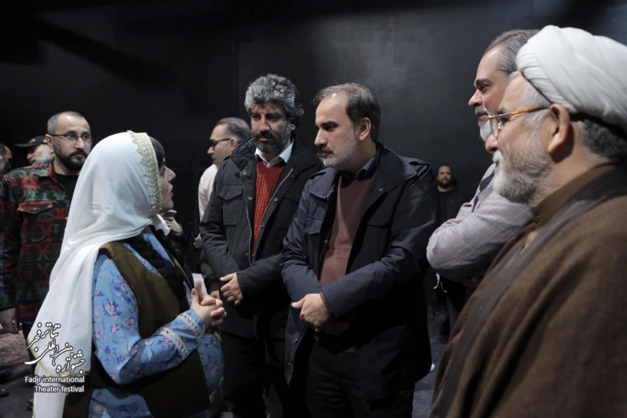 بازدید میدانی خیرالله تقیانی‌پور، دبیر چهل و سومین جشنواره بین المللی تئاتر فجر از بخش‌های مختلف جشنواره