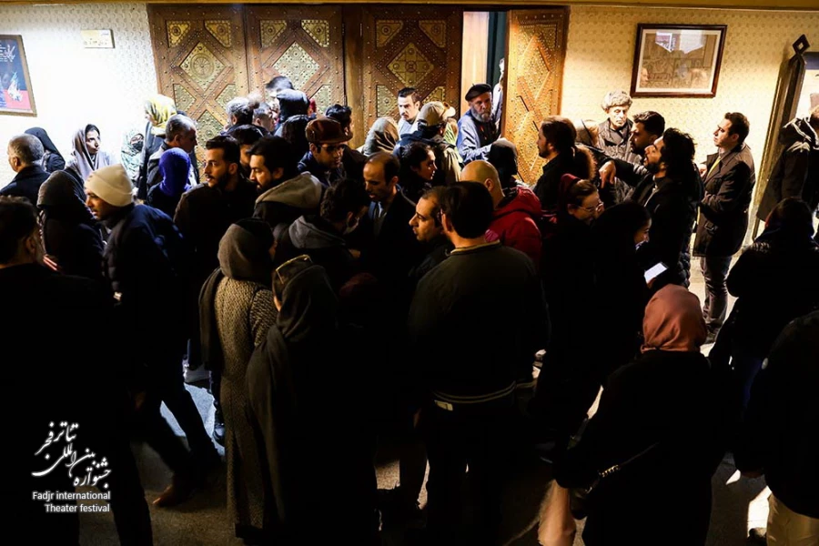 استقبال از نمایش های صحنه ای و خیابانی چهل و سومین جشنواره بین المللی تئاتر فجر