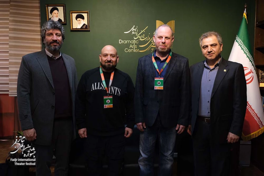 تقدیر چهل و سومین جشنواره بین‌المللی تئاتر فجر از مهمانان خارجی این رویداد