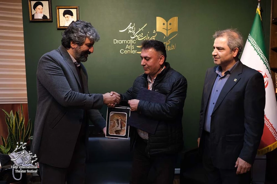 تقدیر چهل و سومین جشنواره بین‌المللی تئاتر فجر از مهمانان خارجی این رویداد