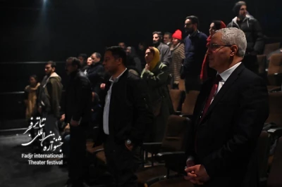 تقدیر از هنرمندان تونس در نهمین روز از چهل و سومین جشنواره تئاتر فجر