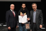 تقدیر از هنرمندان تونس در نهمین روز از چهل و سومین جشنواره تئاتر فجر