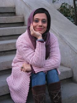 دلارا نوشین