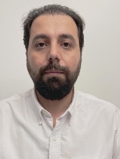 یاشار نادری (پور نادری)