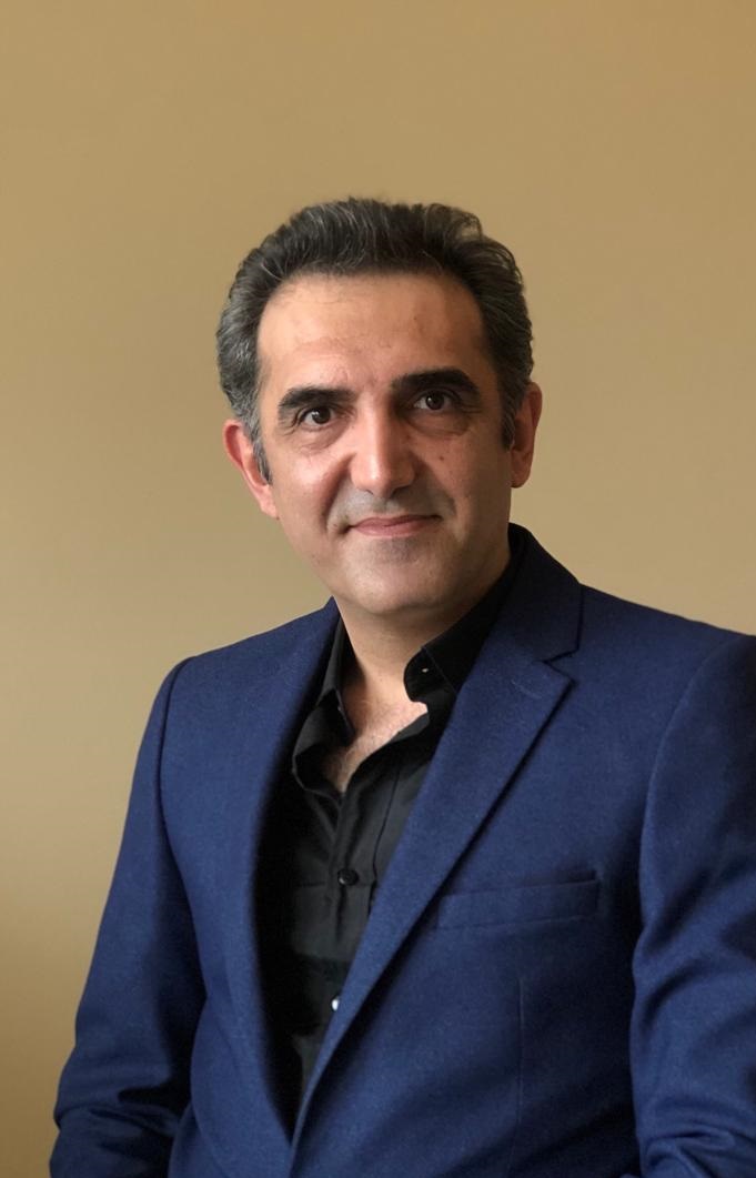 مهرداد کورش نیا