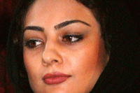 بازی در صحنه تئاتر برای همه جذاب است
 2